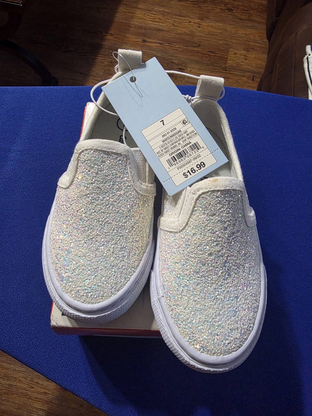Cat & Jack Toddler Girls' White Glitter Slip-On Sneakers